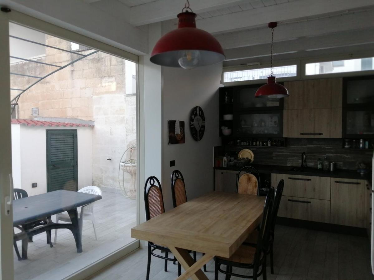 Casa Lauretta - Terrazza - Garage Wifi E Bici Gratuite * Lecce